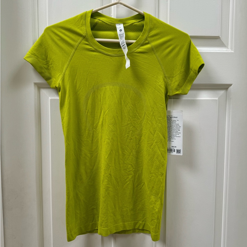 NWT lululemon swiftly tech 2.0 hip length new green SZ 4